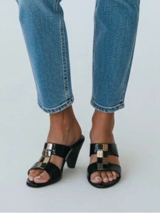 NEW Croft & Barrow Black Patent Leather Heeled Sandals – Size 6.5 - Picture 3 of 4